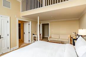 The Inn at Cobble Beach