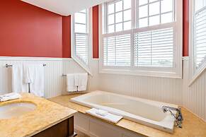 The Inn at Cobble Beach