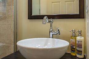 The Inn at Cobble Beach