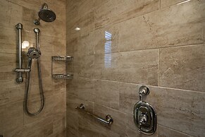 The Inn at Cobble Beach