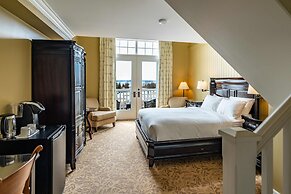 The Inn at Cobble Beach