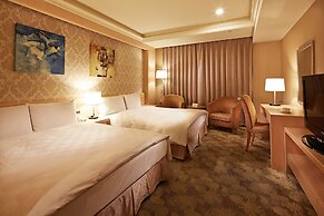 Eda Skylark Hotel