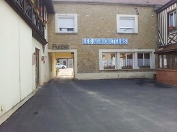 Hôtel Restaurant Les Agriculteurs