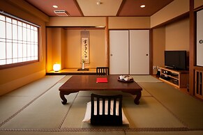 Ryokan Oomuraya