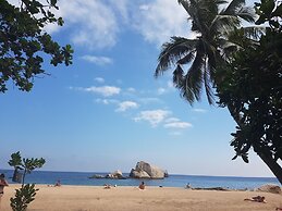 Diamond Beach Resort