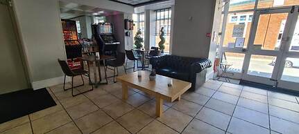 The Arncliff Hotel
