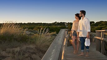 Leo Punta Umbria III - Adults Only