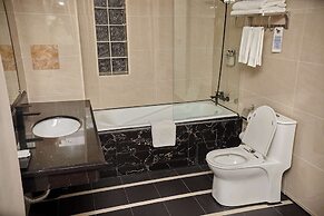 Best Western Plus Paramount Hotel