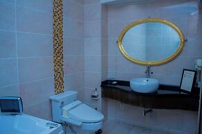 Best Western Plus Paramount Hotel