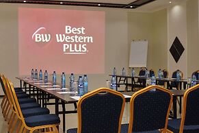 Best Western Plus Paramount Hotel