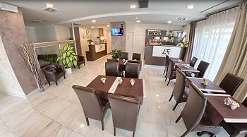 Hotel Luxor Florence