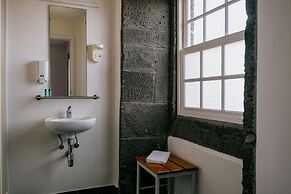 Azores Youth Hostels - Pico