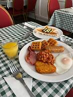 The Georgian Hollies