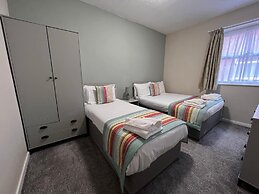 The Georgian Hollies