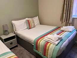 The Georgian Hollies