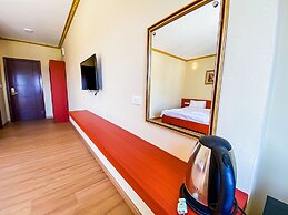 Douangpraseuth Hotel