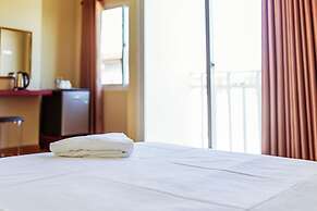 Douangpraseuth Hotel