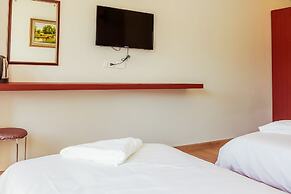 Douangpraseuth Hotel