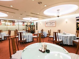 Fukuyama New Castle Hotel