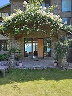 WoodSmoke resort & Spa