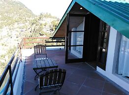 WoodSmoke resort & Spa