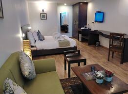 WoodSmoke resort & Spa