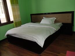 Dipankara Holiday Home