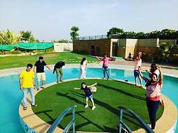 Bansari Greens Resort