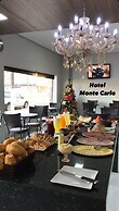 HOTEL MONTE CARLO