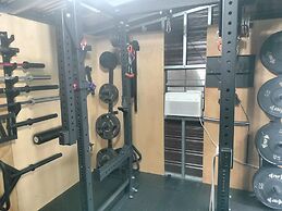 Whispering Oaks Getaway