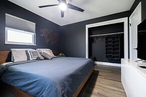 Whispering Oaks Getaway