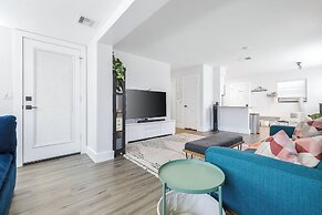 Whispering Oaks Getaway