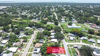 Whispering Oaks Getaway