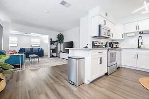 Whispering Oaks Getaway