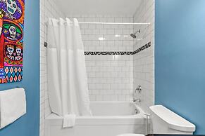 Mesa House Uno by Brightwild Perfect Location