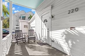 Mesa House Uno by Brightwild Perfect Location