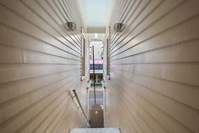 Duval Dream Loft by Brightwild Right on Duval