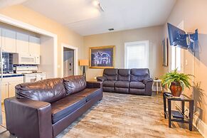 Duval Dream Loft by Brightwild Right on Duval