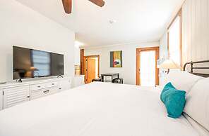 The Bartlum Luxury Studio In Prime Location