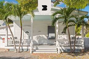 The Mesa House by Brightwild Close to Duval