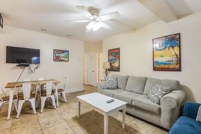 Sea Breeze by Brightwild Off-street Parking