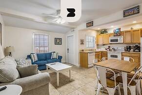 Sea Breeze by Brightwild Off-street Parking