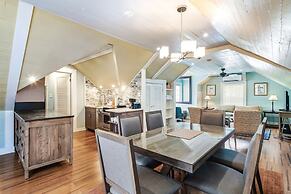 Sky Loft by Brightwild Penthouse in Prime Spot