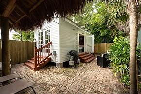 Southern Palms by Brightwild Pool Parking