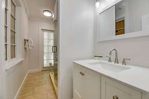 Southern Palms by Brightwild Pool Parking