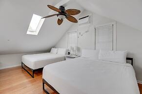 Southern Palms by Brightwild Pool Parking