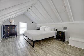 Duval s Duet on Duval by Brightwild