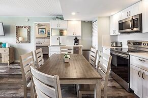 St Martin Suite Beautifully Updated Pool View