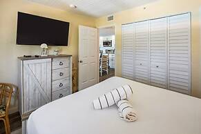 St Martin Suite Beautifully Updated Pool View