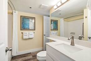 St Martin Suite Beautifully Updated Pool View